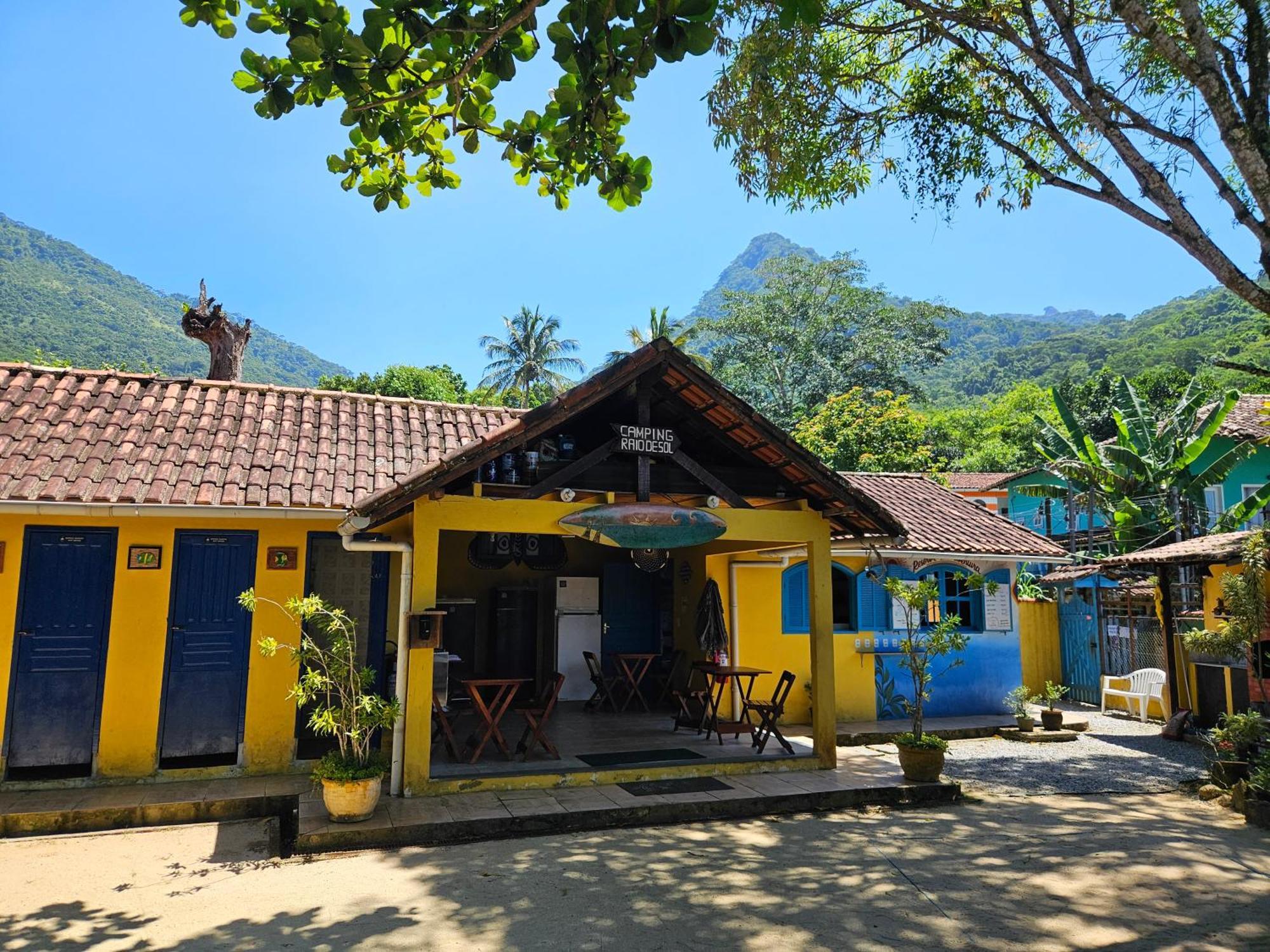 Raio De Sol Pousada & Camping Vila do Abraao Ngoại thất bức ảnh